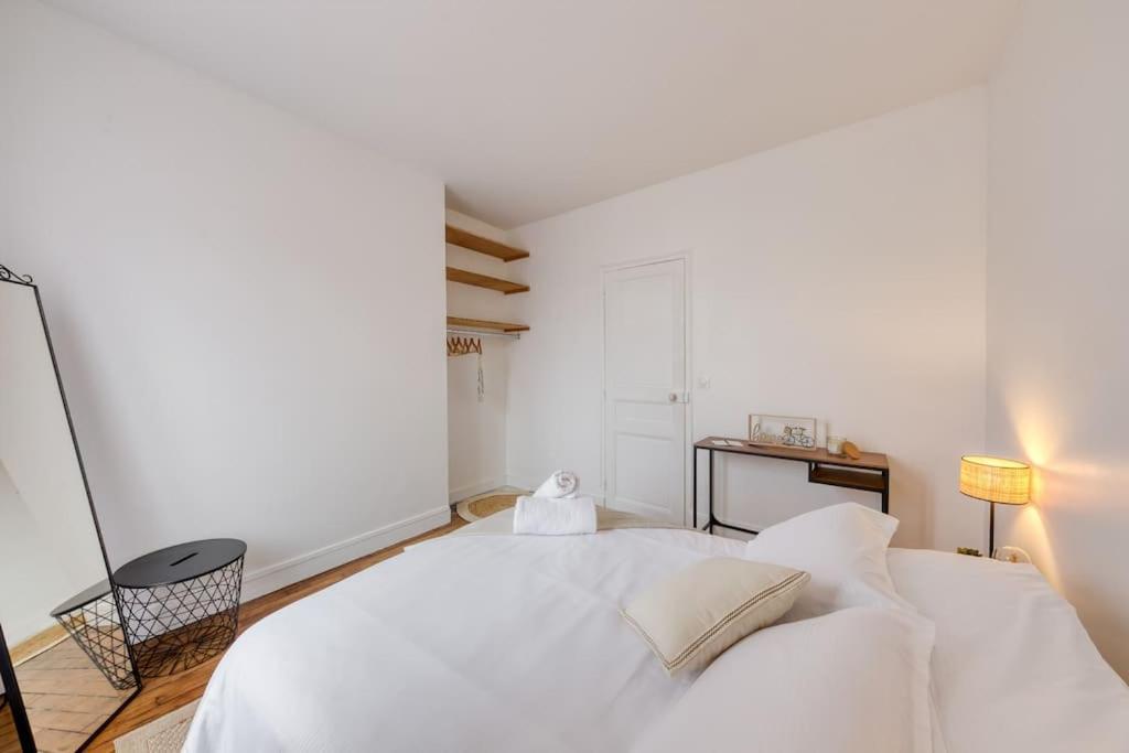 Au Quai De Seine De Paris Appartement- T2 فيتري سور سين المظهر الخارجي الصورة