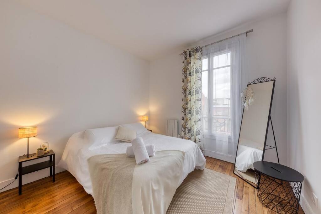 Au Quai De Seine De Paris Appartement- T2 فيتري سور سين المظهر الخارجي الصورة